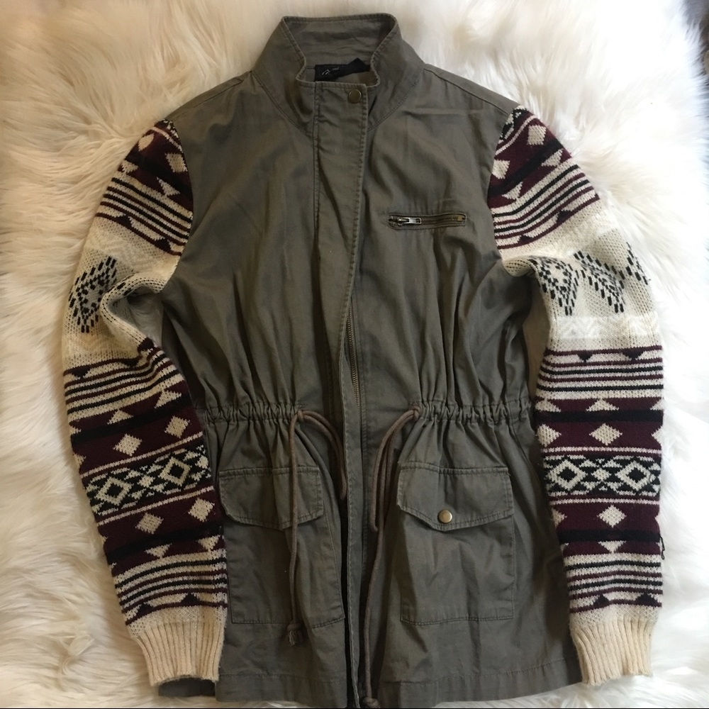 Knitted army green utility jacket